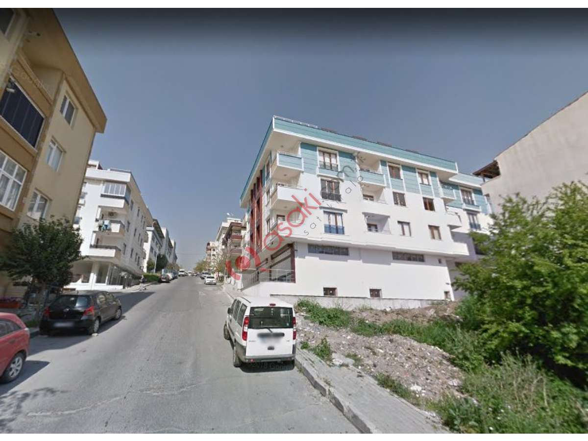 Ruhsatı Alınmış 165 M² Taban Oturumlu Arsa