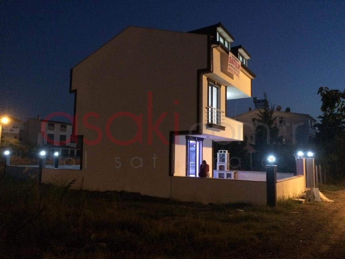 Tekirdağ Marmaraereğlisi Yeniçiftlikte Satılık Villa