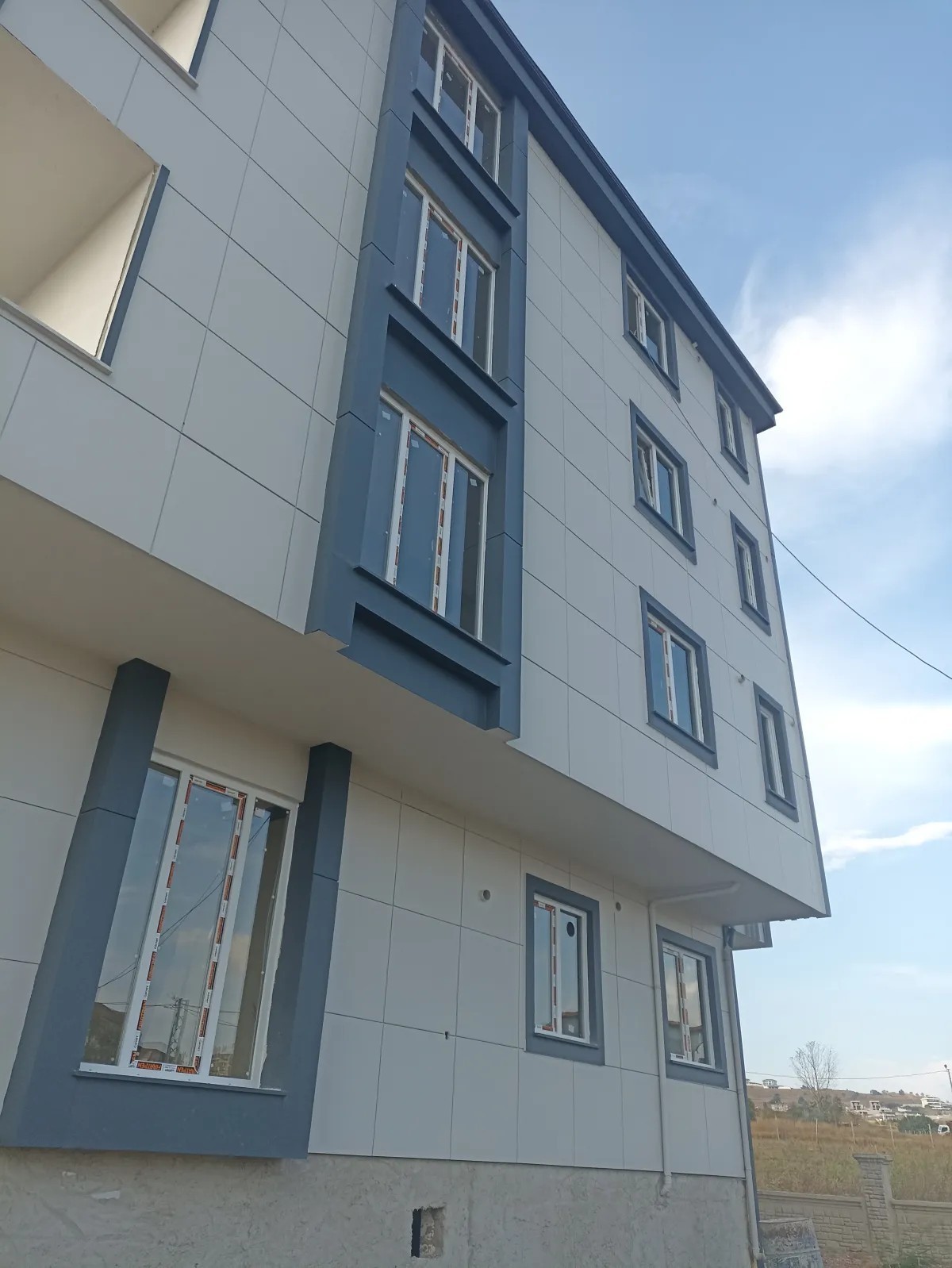 Selimpaşada Araç Takaslı sıfır Satılık daire. 2.450.000 tl