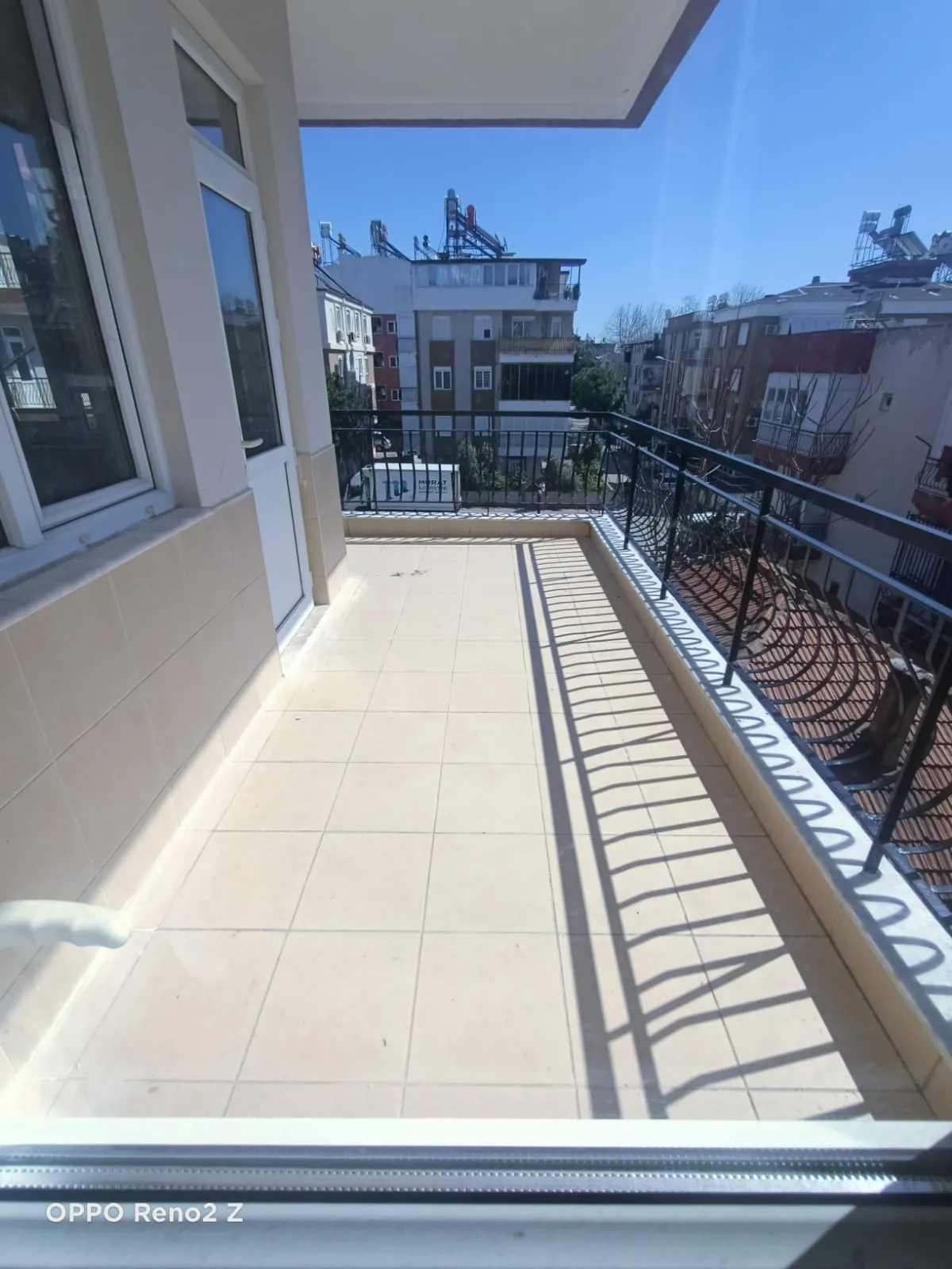 BOŞ KİRALIK OFM DÜNYOGÖZE COK YAKIN 3+1 DAİRE 2 KAT 140 m2