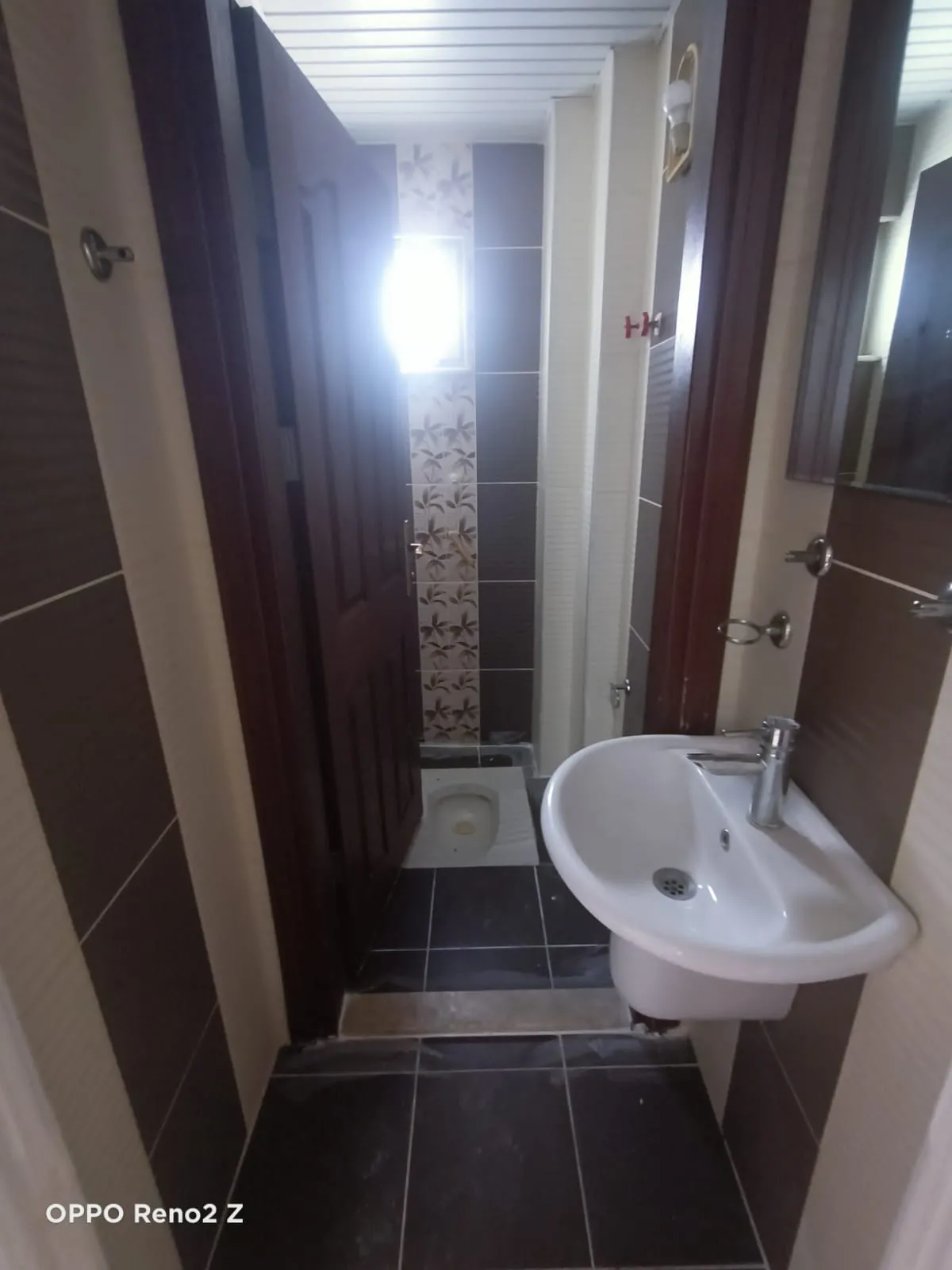 BOŞ KİRALIK OFM DÜNYOGÖZE COK YAKIN 3+1 DAİRE 2 KAT 140 m2