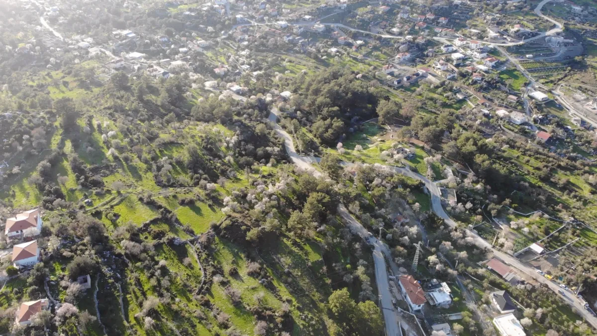 Muğla Marmaris Söğüt Köyünde Satılık Tarlalar