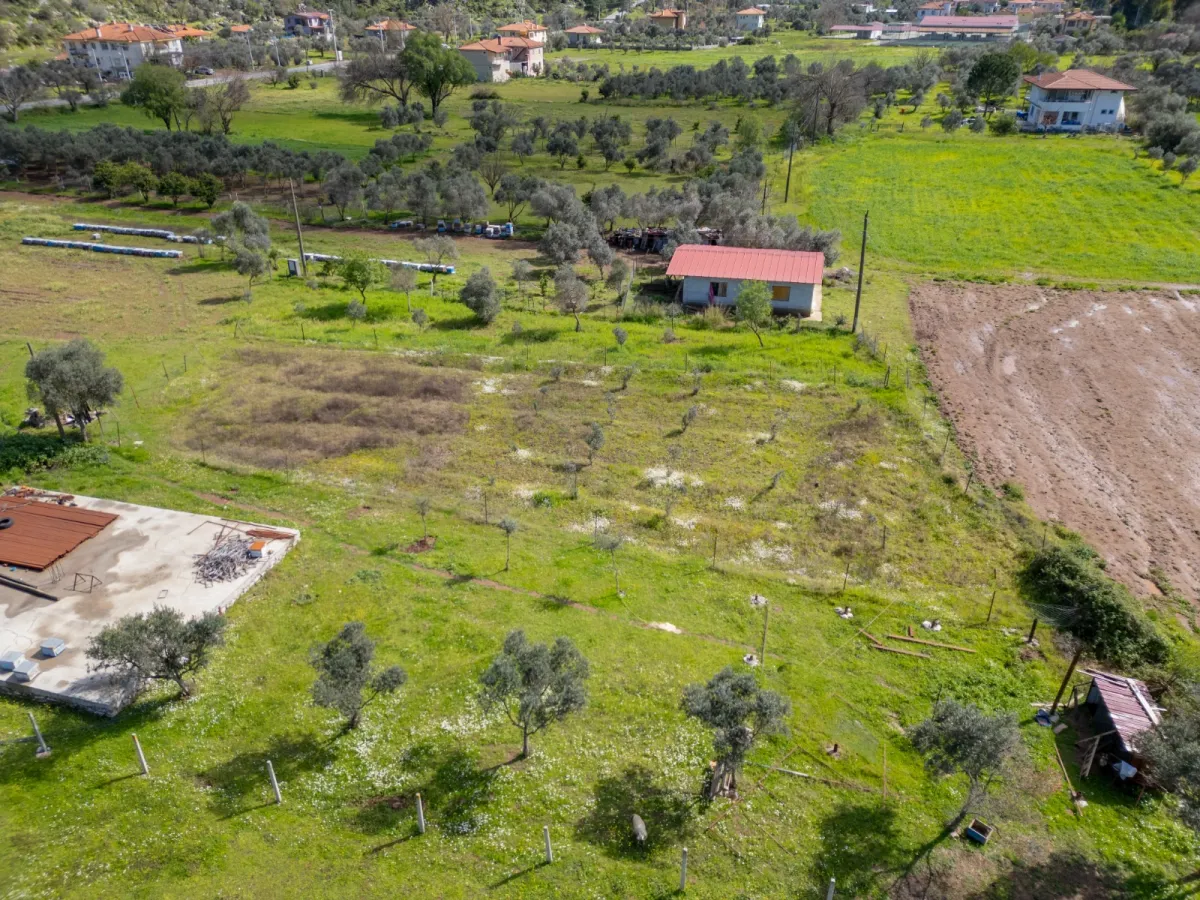 MARMARİS TURGUT KÖY DE YATIRIMLIK TARLA