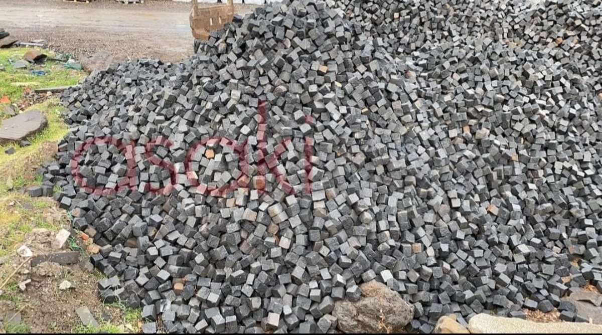 DİYARBAKIR [BAZALT KÜP TAŞ/ERNİ GRANİT.HALİL.05385434855/Halil,Be - Büyük 2