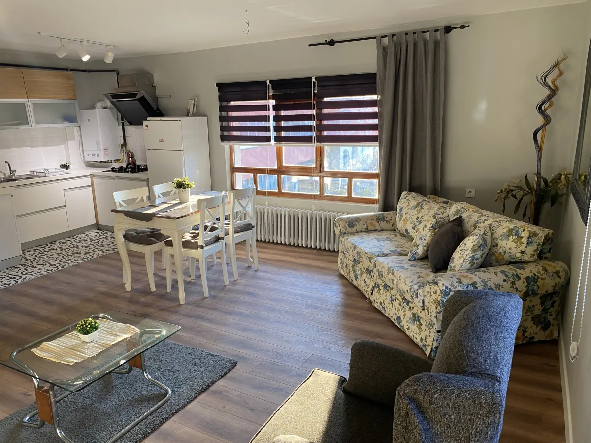 Balgat'ta sakin konumda aylık kiralık daire - Büyük 4