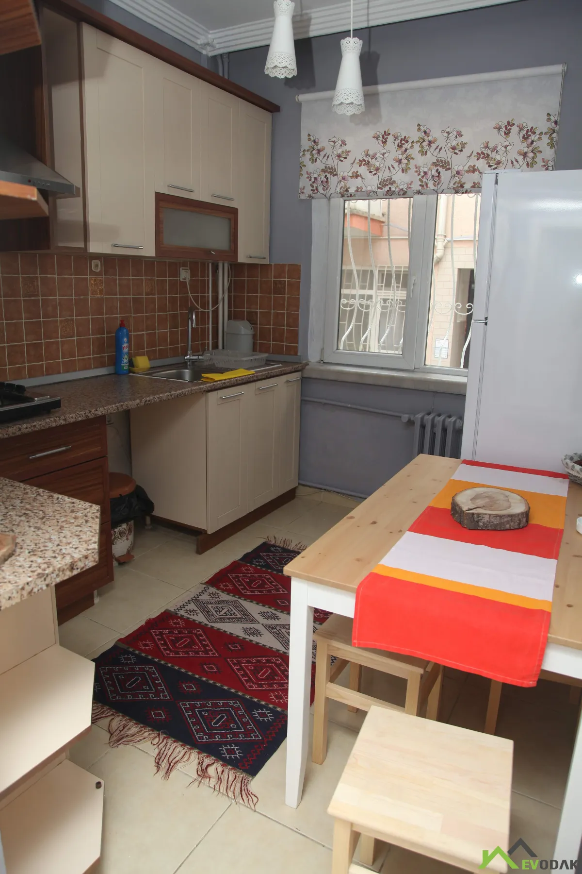 Ankarada sakin konumda eşyalı haftalık kiralık daire - Büyük 11