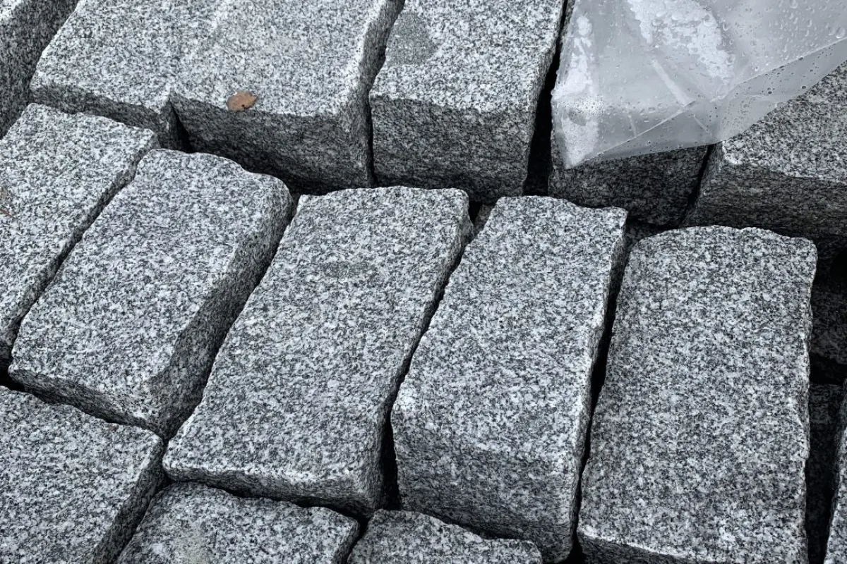 Bursa granit doğal kırma küptaş Andezit taş begonit küptaş - Büyük 12