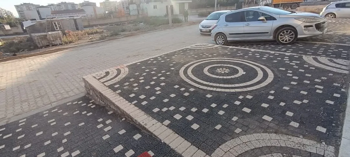 Antalya granit küptaş Bazalt küptaş begonit küptaş karo taErnigr) - Büyük 32
