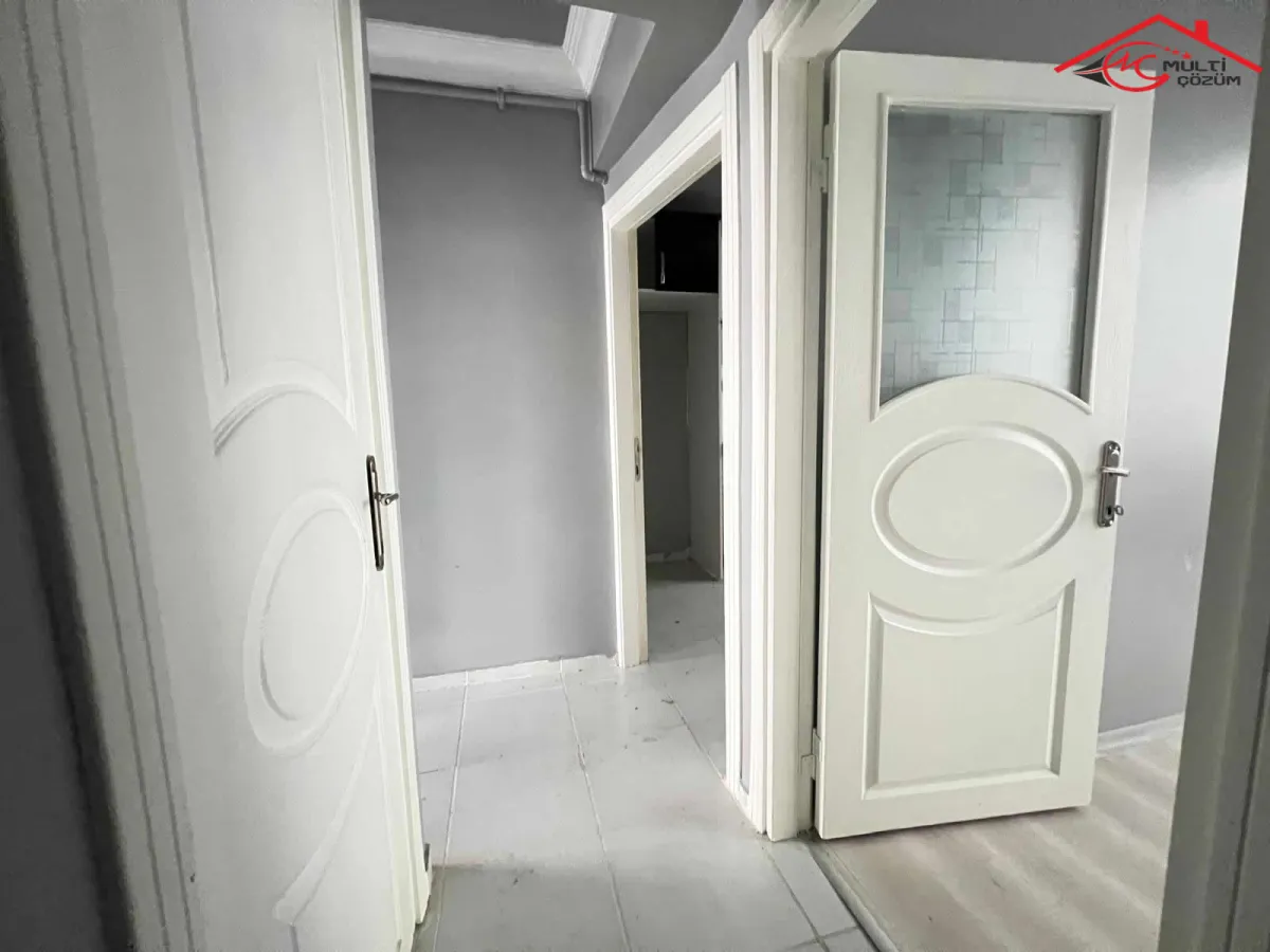 Yenibosna Fevzi Çakmak mahallesinde kiralık 2+1 ara kat daire - Büyük 16